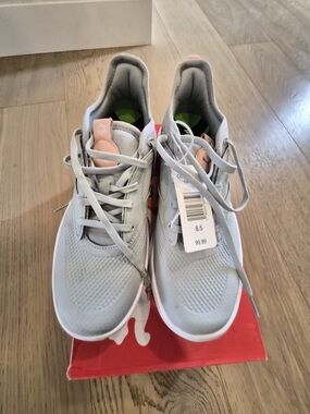 New PUMA Women's IGNITE Malibu Spikeless Golf Shoes - Size 8.5 (High Rise/Rose D
